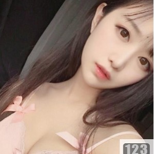 抖音人气网红《小鹿鹿》作品合集视频