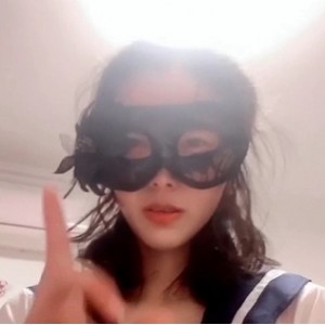 onlfyans系列-尤物妻子红色丝袜高跟鞋