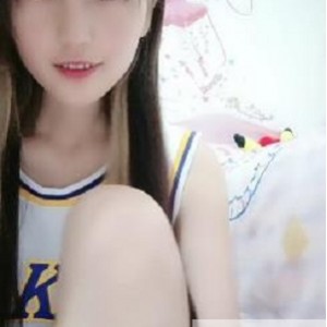 快手人气主播《吃货旺财》私拍大合集