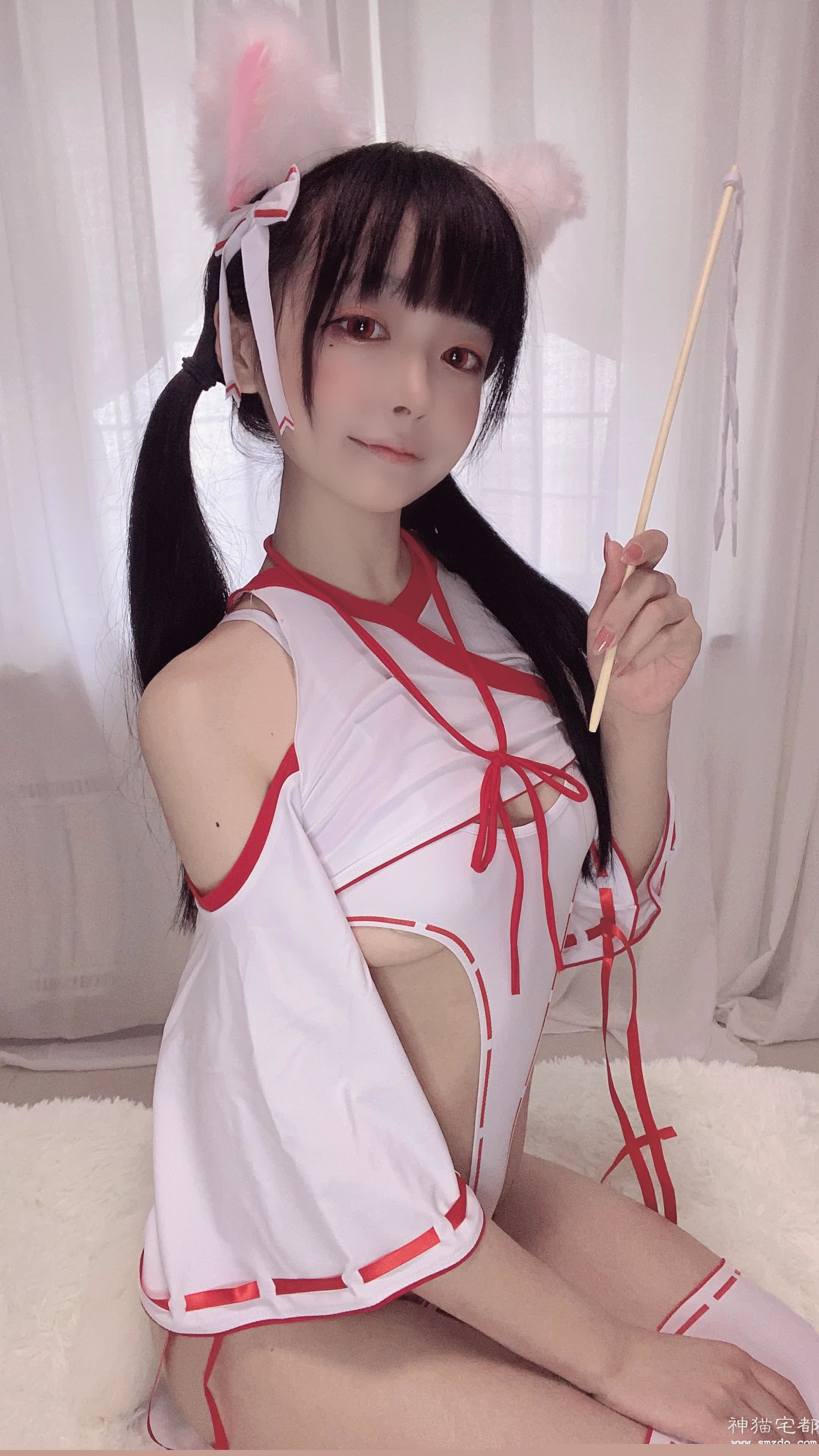 高颜值巨R妹子《一只肉酱阿》29套资源合集