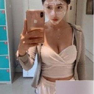 快手超高颜值女神《于欣柔热爱生活》你的女友安小希