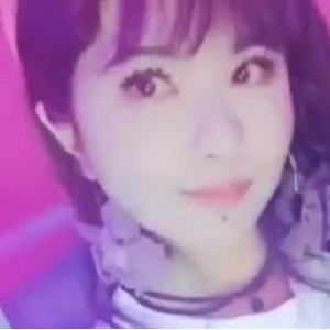社保姬-各种清纯校花，直播露脸反差诱惑，上演指教戏码