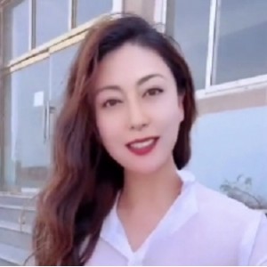 社保姬浮力-风韵美熟女阿姨控必看，huyin251高跟丝袜诱惑，火辣自嗨私拍