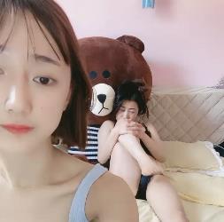 快手网红母女直播互摸2V-556M感觉作品