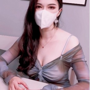 狐不妖：74v57.4g视频合集，黑丝老师MSD-187备受收藏