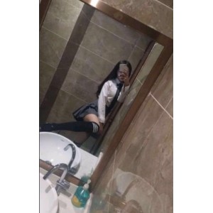 虎牙人气女神白罗莉清新身材宅男粉小清殿下合集9.5G视频