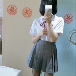 高颜值COSER肉酱阿精选作品合集，1057P52V6.1G，一线天粉嫩露脸视频