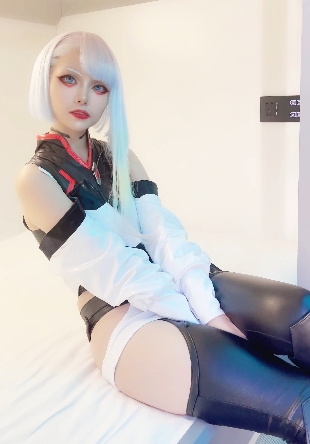 ，爆机少女喵小吉的真12月合集是一份不容错过的视频收藏。大小为13.4G的内容丰富多彩，通过度盘分享，方便用户下载观看。喵小吉的个性魅力在视频中得到充分展现，给