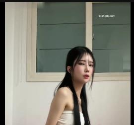 韩国反差女神尹公主F~S自娱自乐潮P视频大神自W双眼皮下载观看