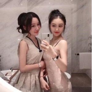 清纯抖音女神晓雅最新合集2V1.3G，自拍高颜资源