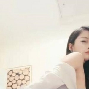 虎牙网红浮力主播一库一库热舞合集1V1.08G，妩媚动人自娱自乐