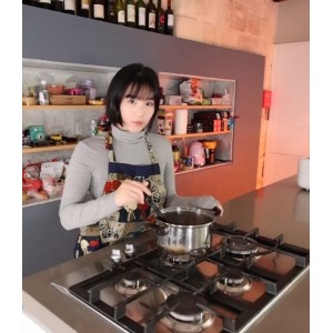 甜美香蕉妹Obokozu25V精彩合集505G