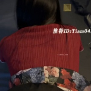 推特：Tiam热辣自拍154V24.4G太顶了