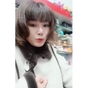 百度张翠花搭讪顾客155V86.6G，丰满熟女贴身蹭蹭