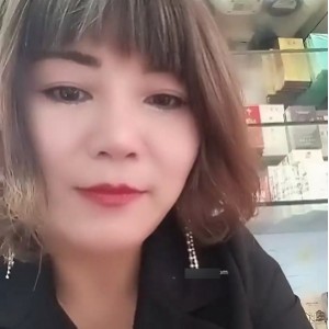 抖音超市老板娘风儿私房拍摄19v11.3G布料越少演技越好
