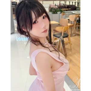 实战Yiko湿润兔作品系列4套6.86G有尺度诱惑