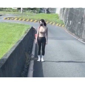 31G媚黑妻子户外互动不知名站子超会玩