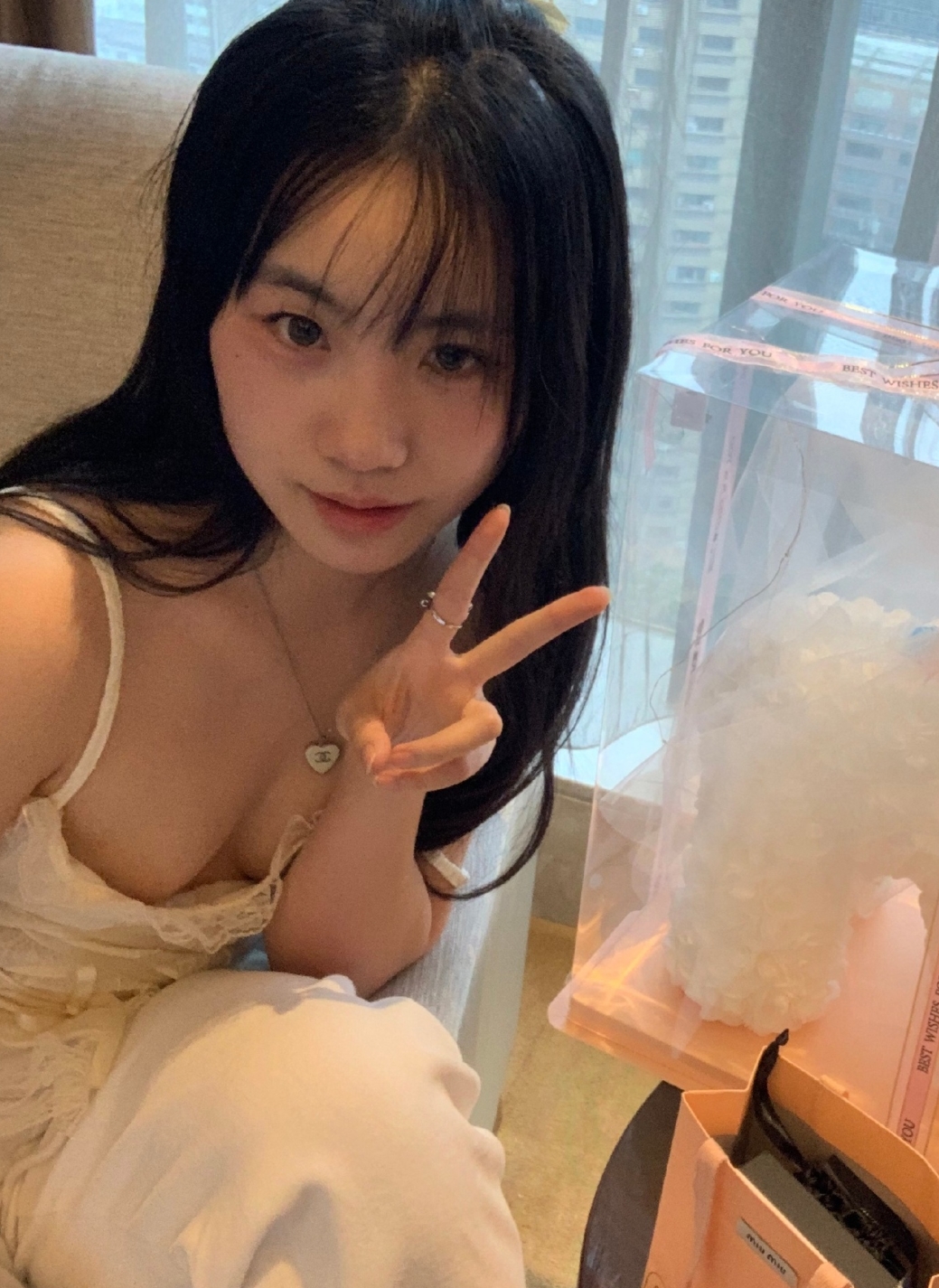 小奶牛babycow蜜桃臀定制11部5G微博健身网红露脸合集真惹火
