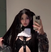 妮是老虎劲爆微密圈37部视频4.37G套图