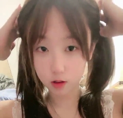 校花级女神私密自拍865MB炸裂，某处放飞分泌不明液体，绝美身材逆天
