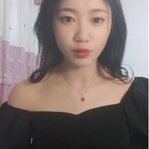 半糖人气女神蜜桃吖热辣合集52V38.8G蜜桃成熟时